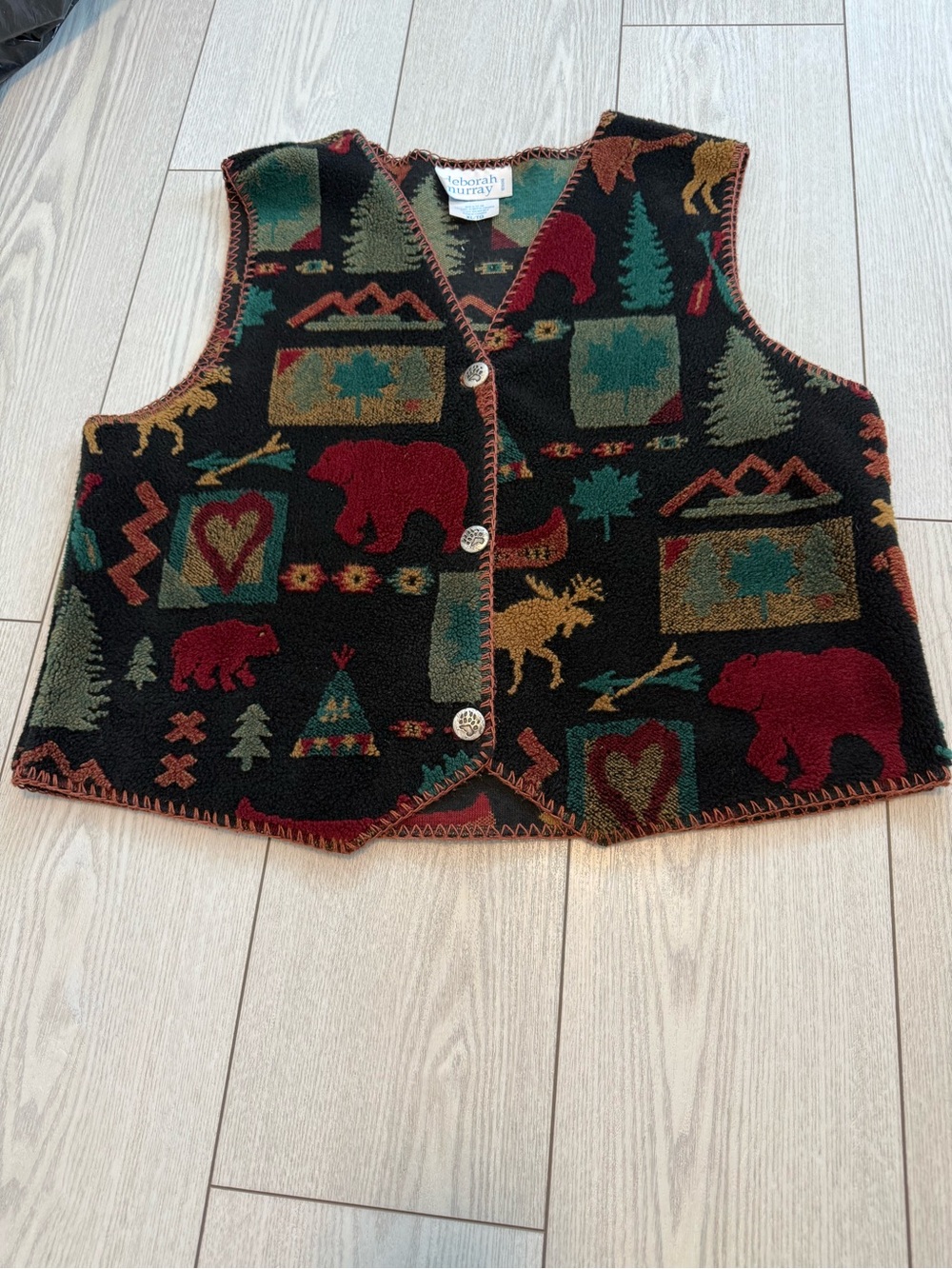 Vintage fleece vest XL cabin core bears moose camping red green buttons Canada